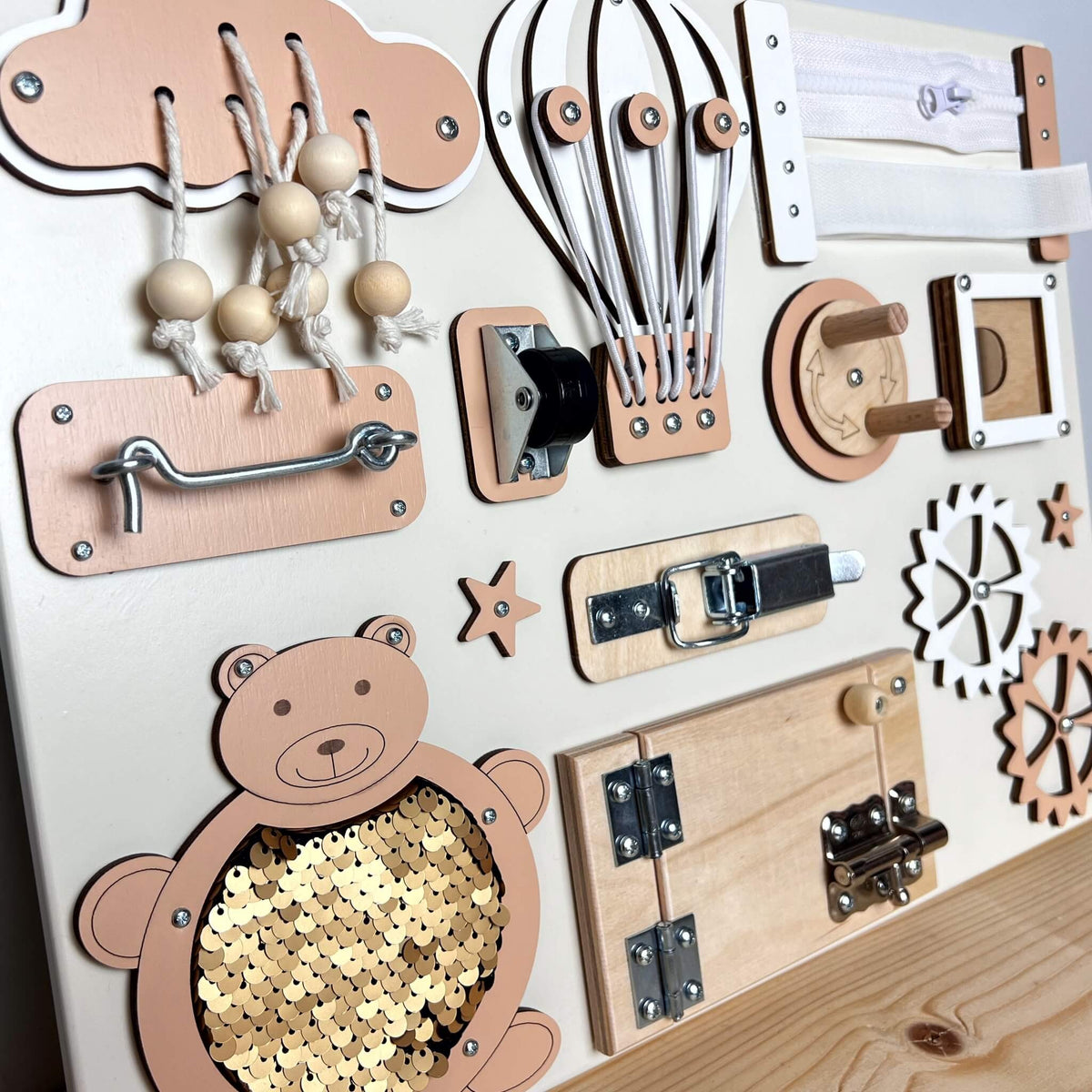 Extra small busy board with doors (30×40 cm)