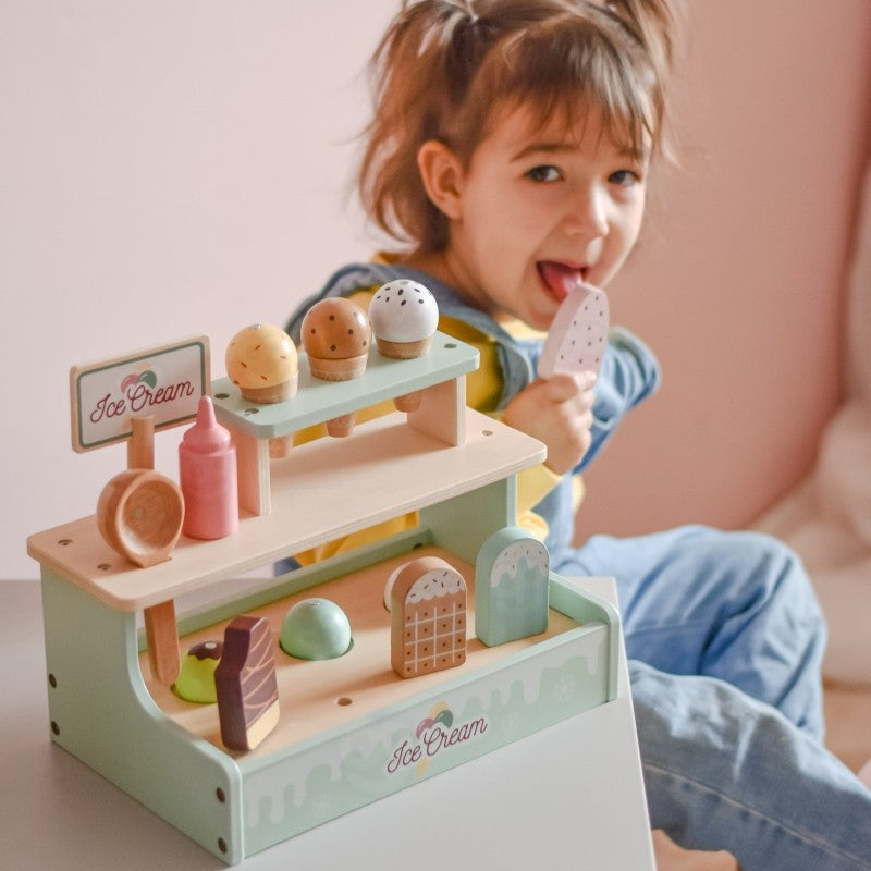 Wooden Ice Cream Shop Set with Ice Cream Stand